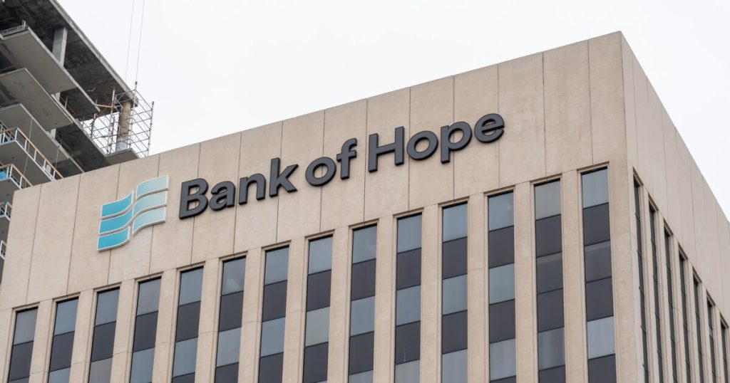 Hope Bancorp tight-lipped on its acquisition of Territorial in Hawaii, competing offer