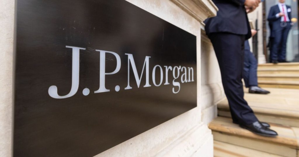 JPMorganChase, Mastercard partner to boost B2B payments | PaymentsSource