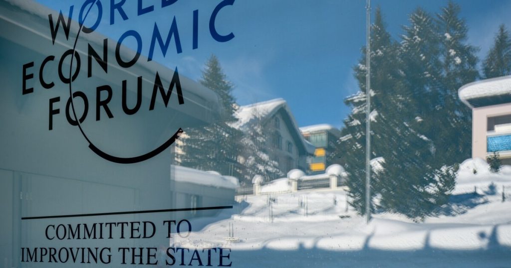 Bankers debate impact of AI, fintech at WEF Davos 2025